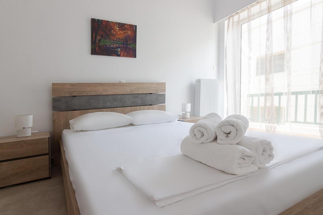 Renovated Apartment Next To Panathenaic Stadium Athena Bagian luar foto